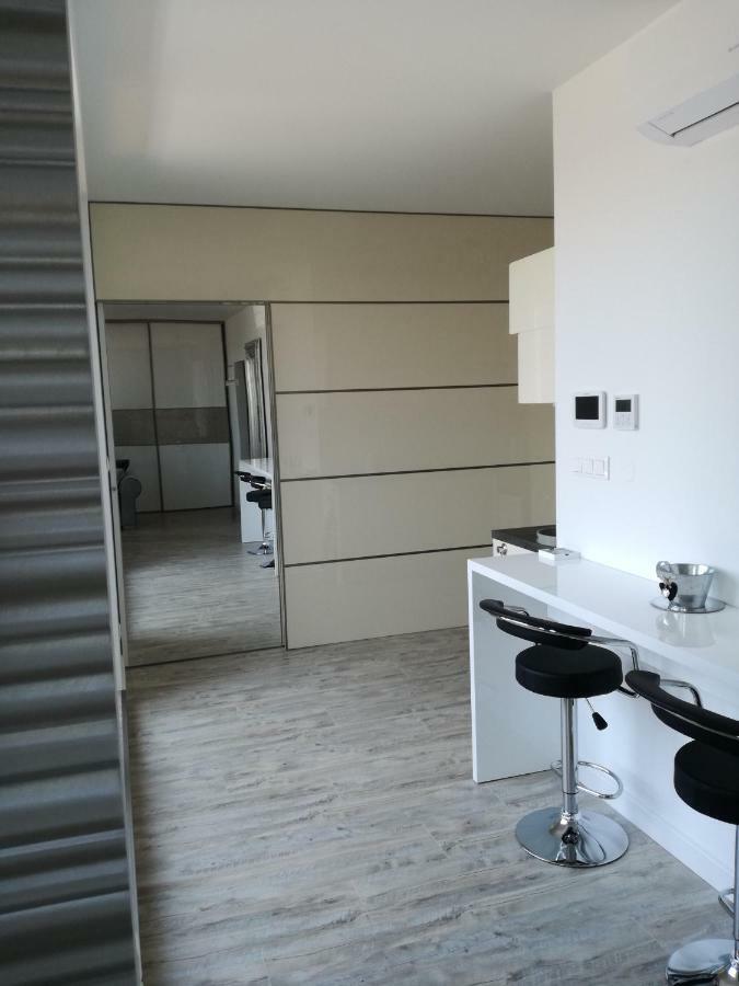 Ambiente Apartment Dunajska Streda Exterior photo
